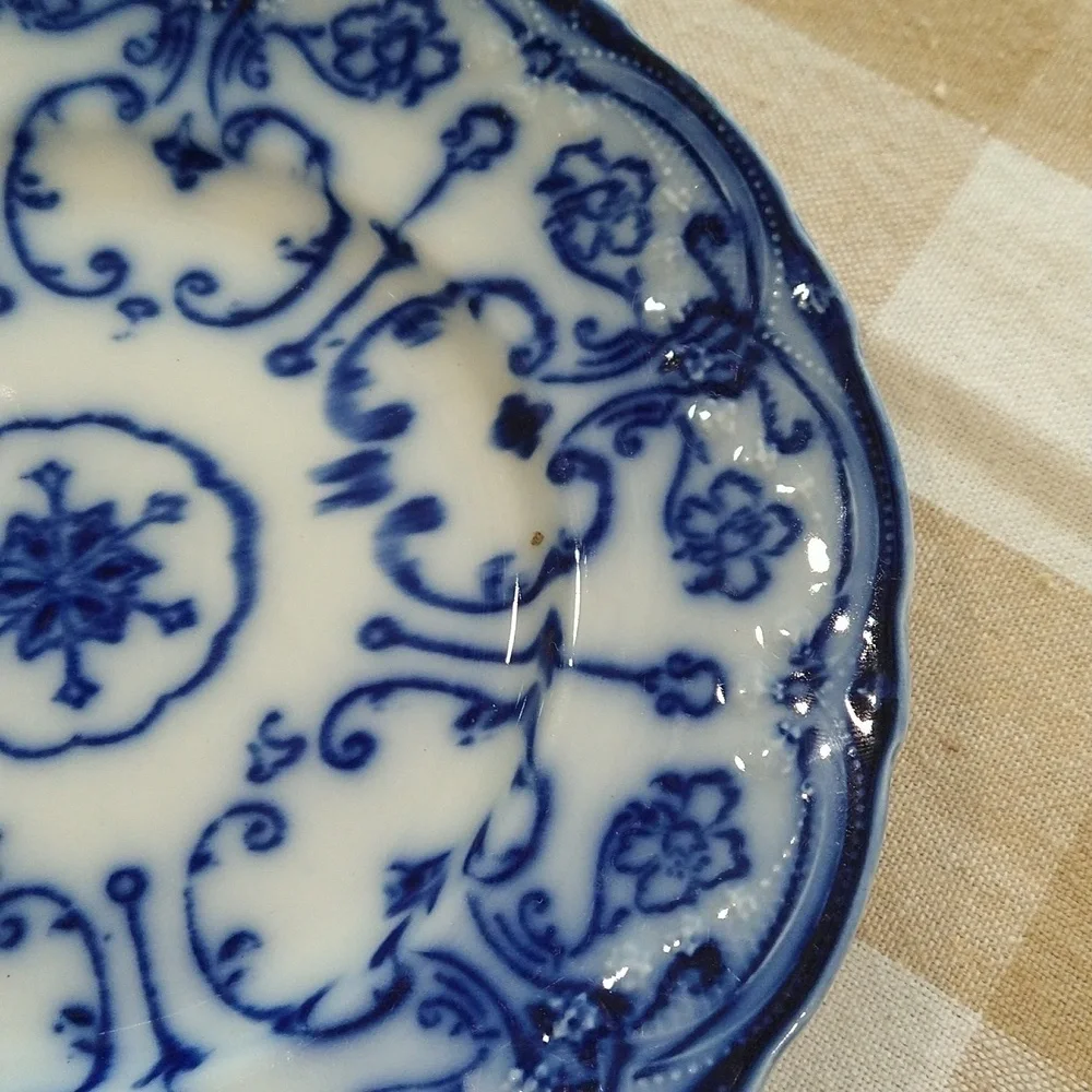 Conway English semi-porcelain flow blue salad dessert plate 7 in new Wharf